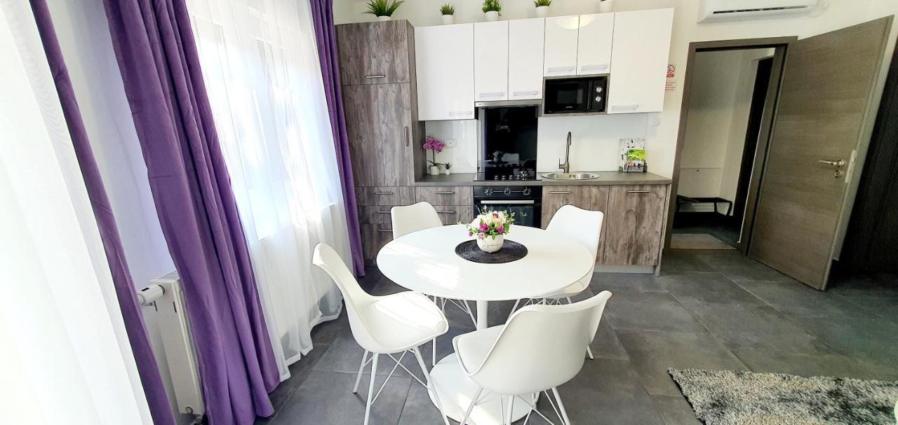 Blue Diamond **** Apartman Varasd Kültér fotó