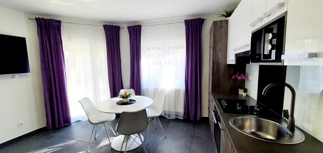 Blue Diamond **** Apartman Varasd Kültér fotó